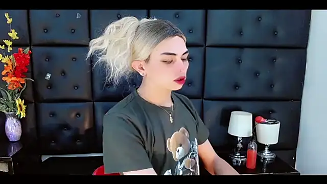 Daniela Pink  online show from February 26, 6:52 pm