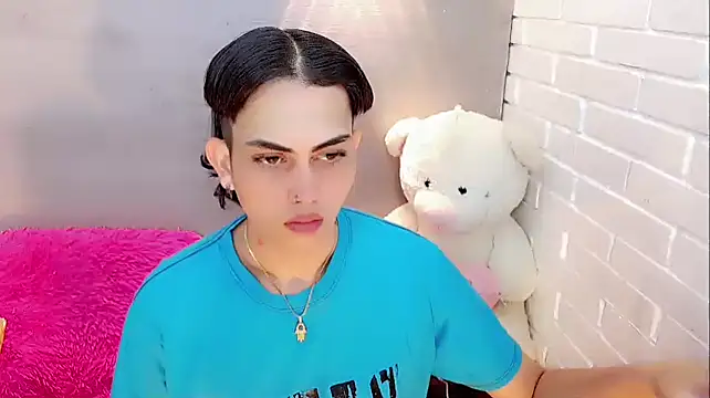 Daniela Pink  online show from January 14, 7:39 pm