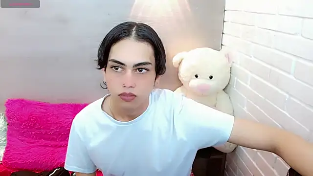 Daniela Pink  online show from November 11, 8:14 pm