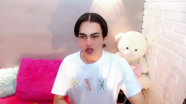 Daniela Pink  online show from October 11, 7:37 pm