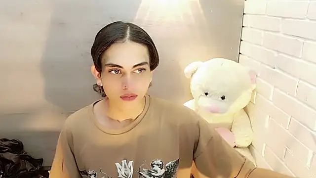 Daniela Pink  online show from September 14, 9:04 pm