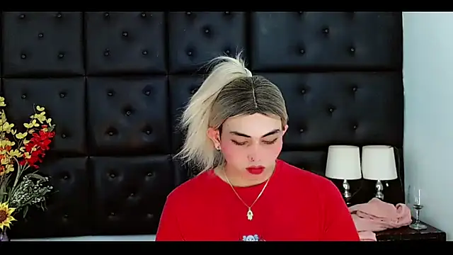 Daniela Pink  online show from May 1, 7:52 pm