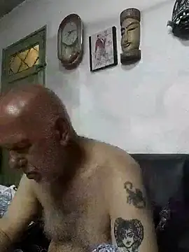 FabiQuilmes online show from December 20, 5:38 pm