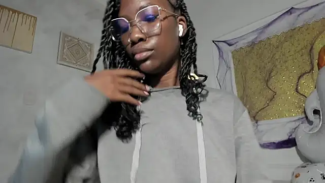 Tahira 21  online show from October 27, 6:53 pm