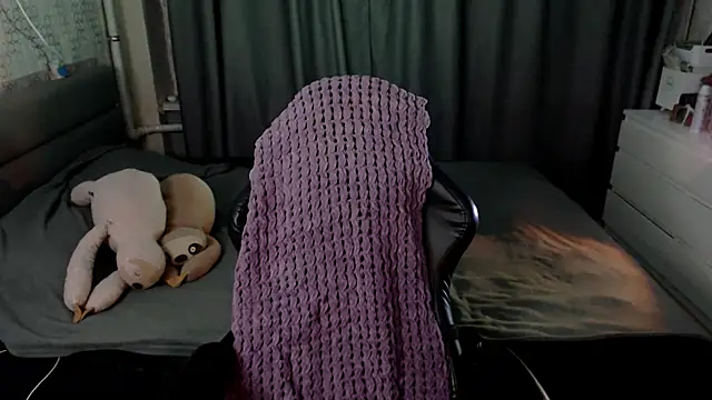 KiraYammy online show from November 24, 11:16 pm