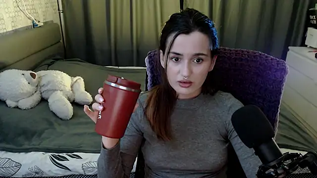 KiraYammy online show from December 19, 10:21 pm