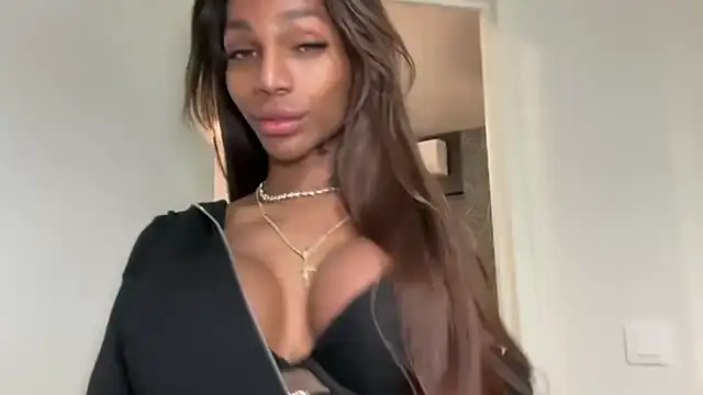  lizsamantha online show from March 31, 7:05 pm