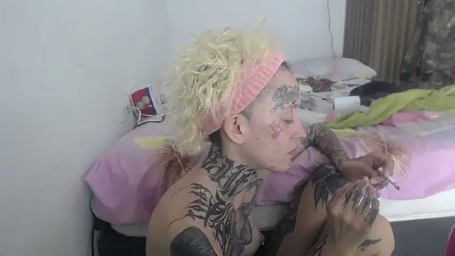 barbara anal squirt  online show from April 8, 9:11 am