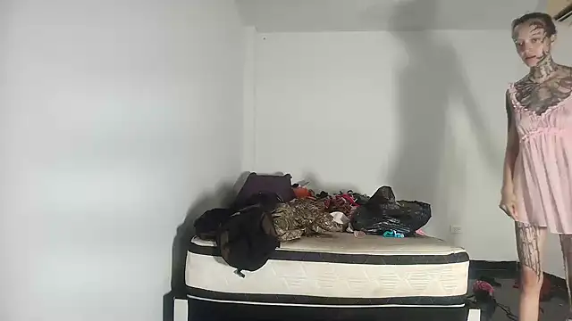 Snapshot of barbara_anal_squirt_ chatting on June 27, 12:22 pm barbara anal squirt online show from June 27, 12:22 pm