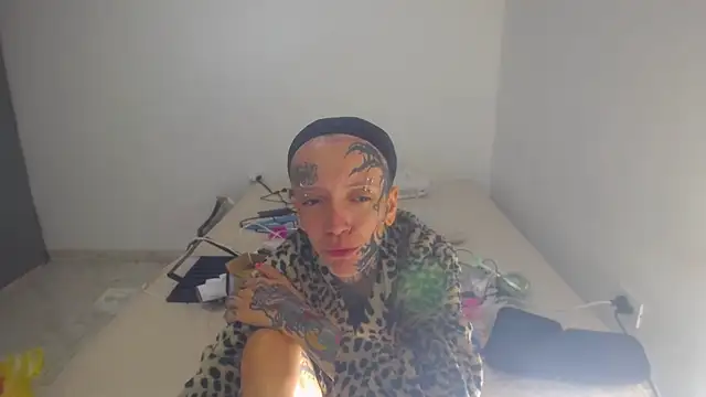 barbara anal squirt  online show from April 30, 5:42 pm