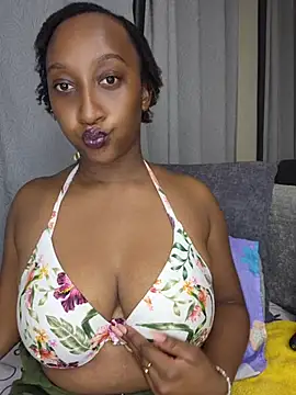 Snapshot of CarlaBeckky chatting on June 2, 4:51 pm CarlaBeckky online show from June 2, 4:51 pm