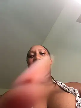 CarlaBeckky online show from November 2, 7:35 am