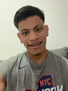 bbchocolate27 online show from March 6, 10:05 pm