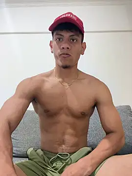 bbchocolate27 online show from April 25, 11:35 pm