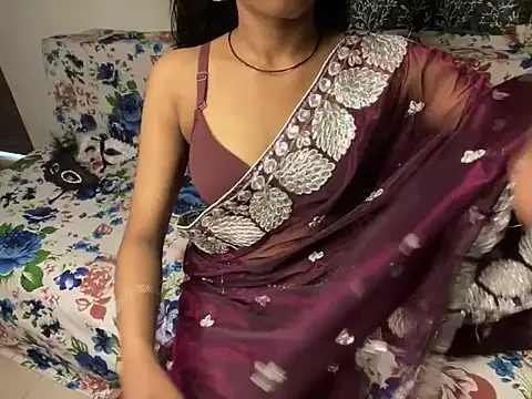 shuhana  online show from May 25, 4:34 am