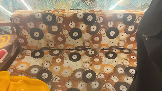 shuhana  online show from January 15, 4:38 am