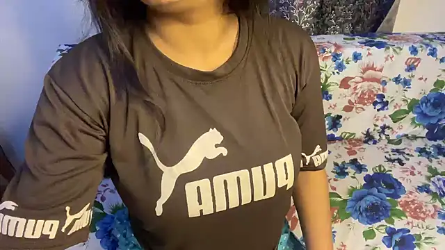shuhana  online show from May 22, 4:54 am