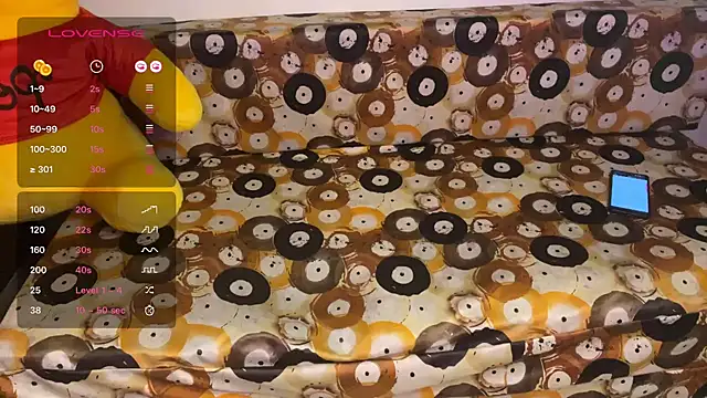 shuhana  online show from May 13, 5:03 am