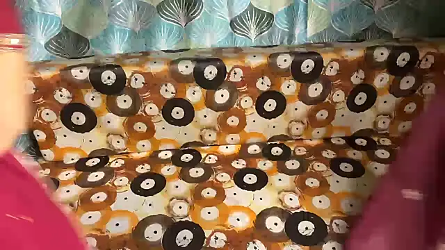 shuhana  online show from April 19, 4:35 am