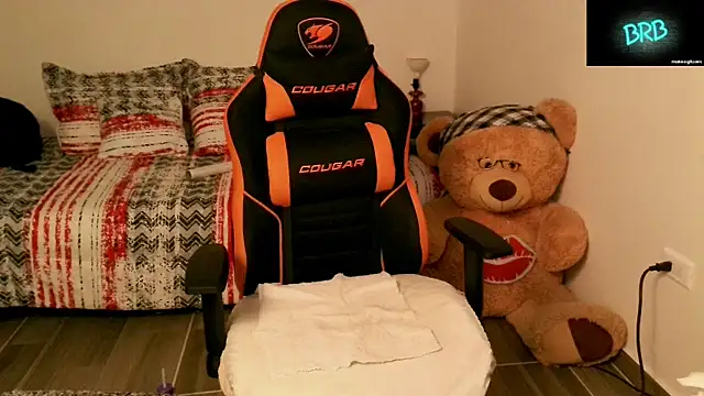 Snapshot of KRISTAL__JACKSON chatting on March 18, 9:01 am KRISTAL JACKSON online show from March 18, 9:01 am