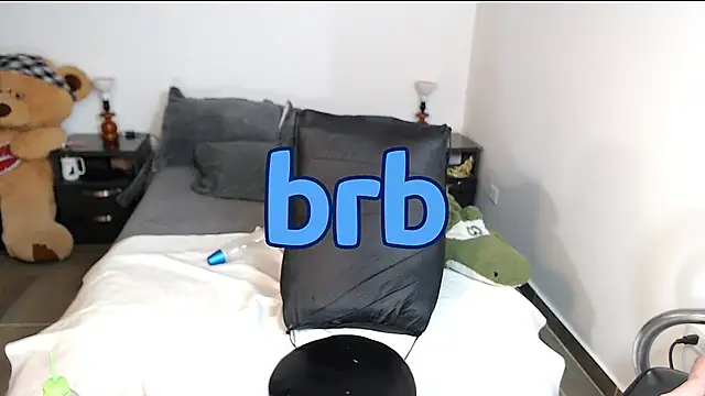 Snapshot of KRISTAL__JACKSON chatting on March 14, 12:51 pm KRISTAL JACKSON online show from March 14, 12:51 pm