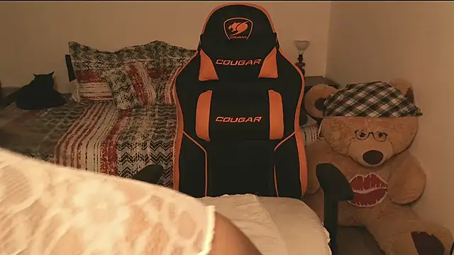 Snapshot of KRISTAL__JACKSON chatting on March 22, 6:33 am KRISTAL JACKSON online show from March 22, 6:33 am