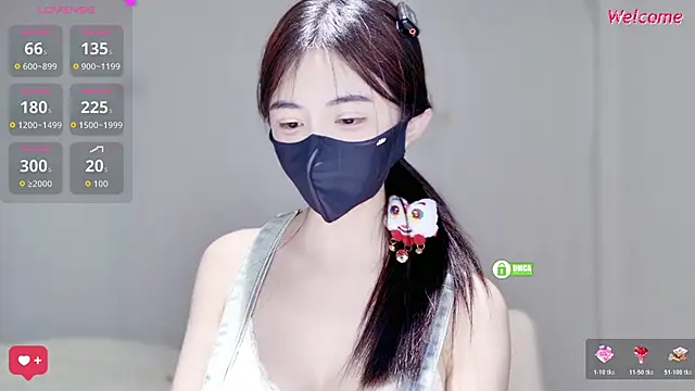 Snapshot of Duduludululu chatting on February 20, 6:19 am Duduludululu online show from February 20, 6:19 am