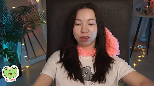 Sarah Son online show from February 16, 8:32 am