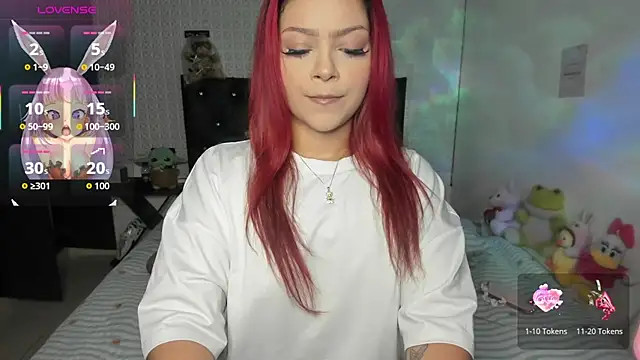 redgirlofficial online show from May 28, 12:29 am