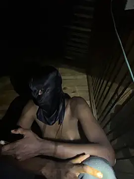 Gifttheskimaskboy online show from March 7, 11:32 pm