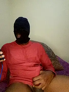 Gifttheskimaskboy online show from March 17, 4:19 am