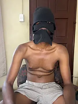 Gifttheskimaskboy online show from January 13, 10:52 am