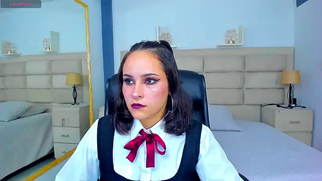 AnnyThompson  online show from October 3, 8:54 pm
