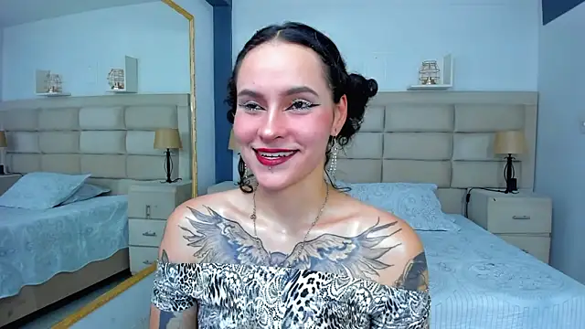 AnnyThompson  online show from September 10, 9:47 pm