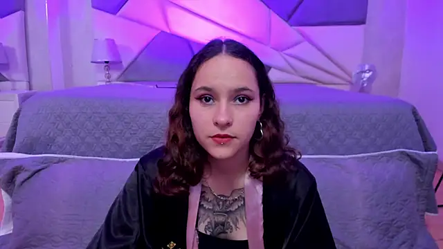 AnnyThompson  online show from February 5, 9:29 pm