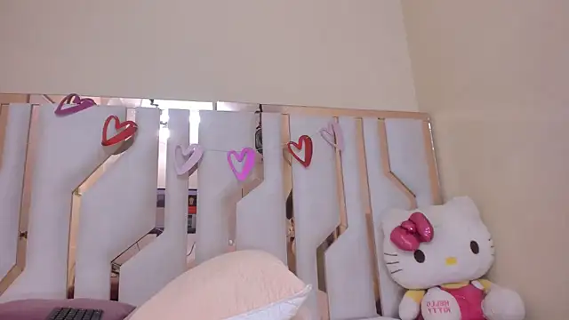 TifanyChill online show from March 8, 9:29 pm