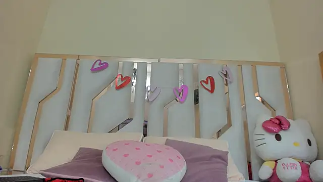 TifanyChill online show from February 20, 6:13 pm