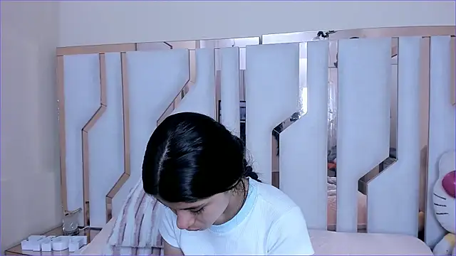 TifanyChill online show from November 19, 7:03 pm