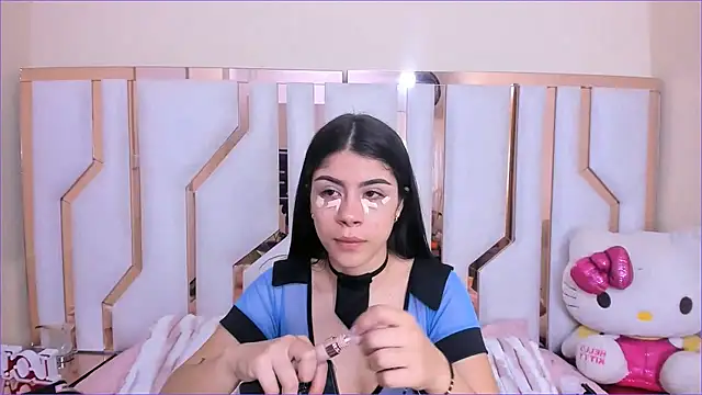 TifanyChill online show from October 31, 8:49 pm