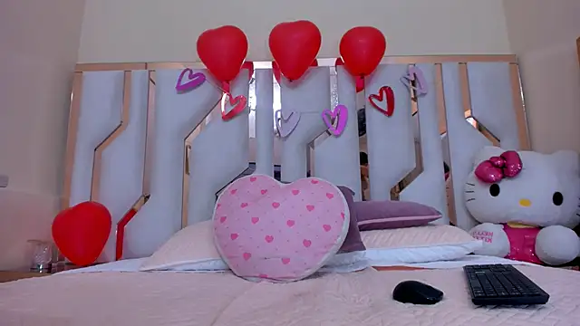 TifanyChill online show from February 18, 2:27 am