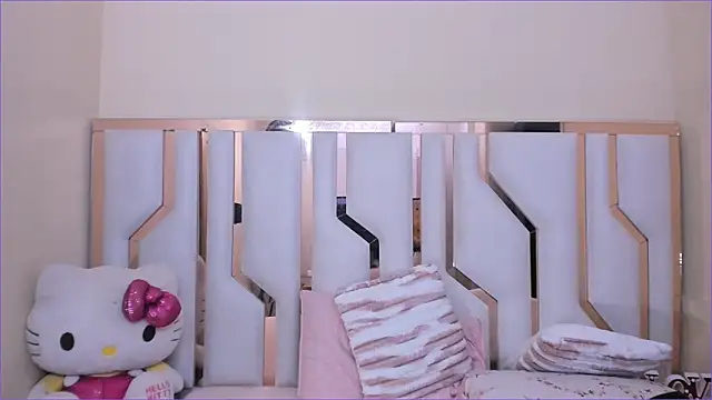 TifanyChill online show from October 5, 5:36 pm