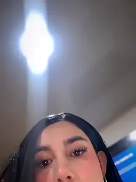 Snapshot of Jules_Anderson chatting on October 27, 4:41 pm Jules Anderson online show from October 27, 4:41 pm