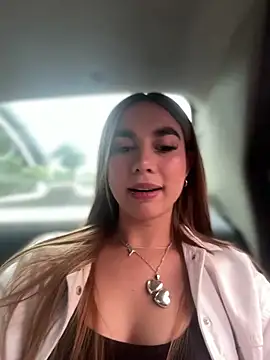 Jules Anderson online show from April 21, 9:10 pm