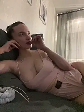 Kristis43 online show from February 21, 8:22 pm