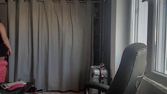 minette-sexy online show from November 30, 1:01 pm