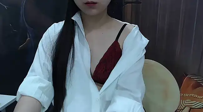 Snapshot of KaleAnisa chatting on March 12, 1:25 am KaleAnisa online show from March 12, 1:25 am