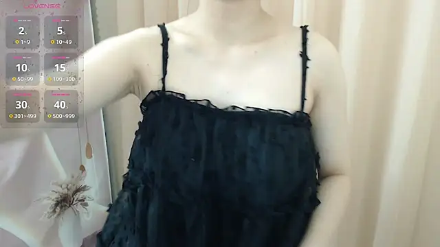 Snapshot of KaleAnisa chatting on October 8, 1:07 am KaleAnisa online show from October 8, 1:07 am