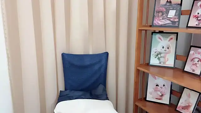 KaleAnisa online show from March 11, 1:21 am