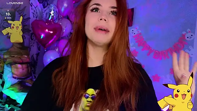 Snapshot of Katerinchik chatting on March 17, 3:29 pm Katerinchik online show from March 17, 3:29 pm