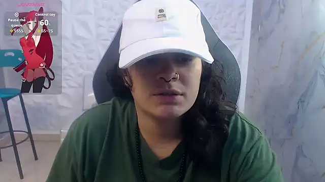 snowflake xxx online show from February 12, 2:00 am